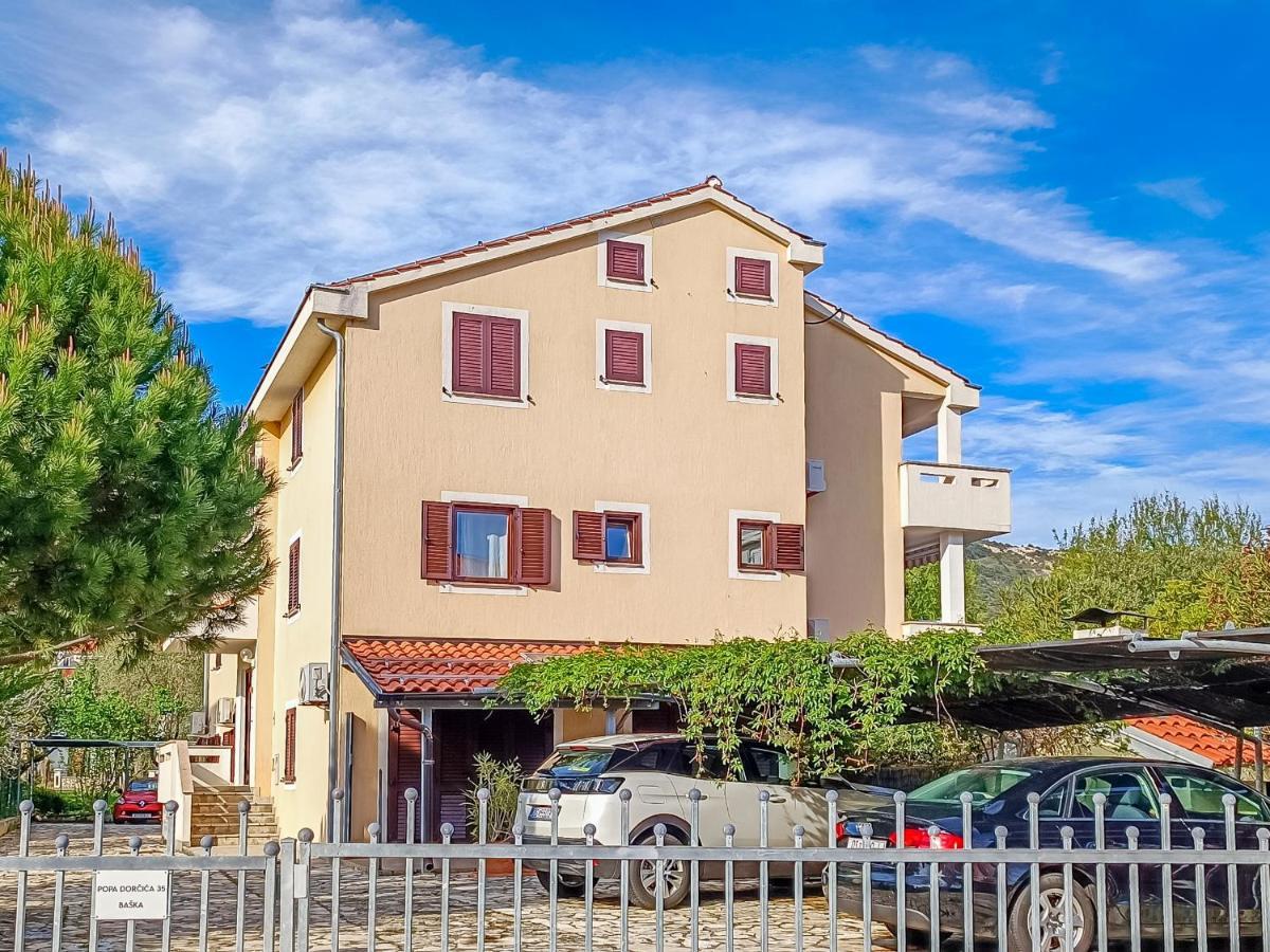 Marina Apartment Baska  Exterior photo